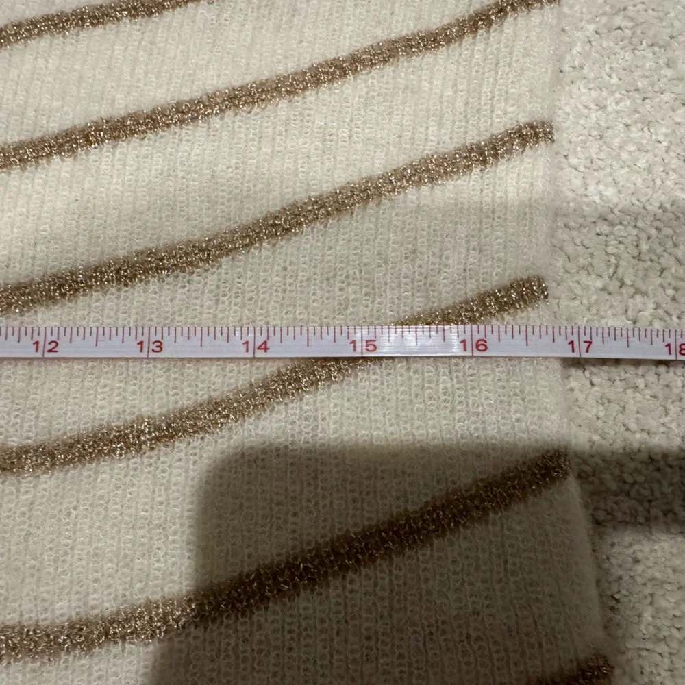 Sezane Gaspard Cardigan in Ecru/Gold - Picture 10 of 10